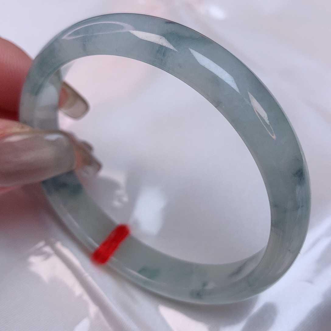 翡翠手镯未镶嵌53 翡翠手镯