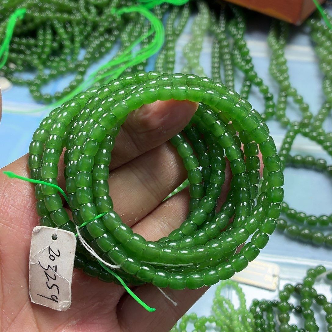 和田玉未镶嵌手链多样性发货