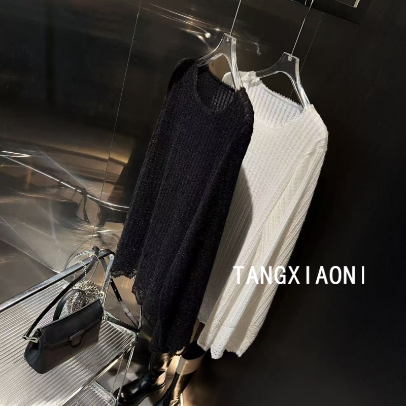 3店 两色坑条特种针织蕾丝上衣 慵懒版潮牌女装