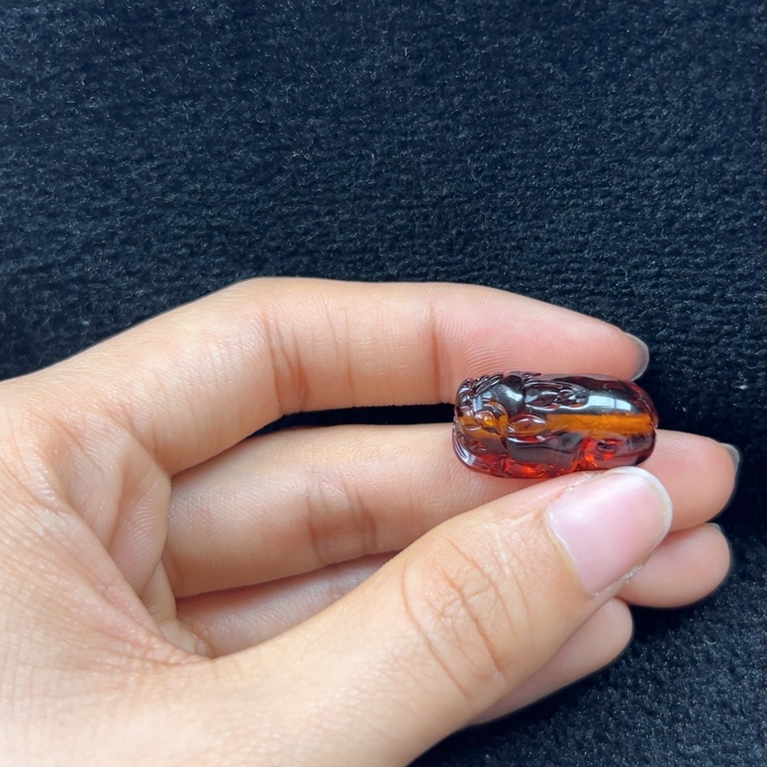 琥珀珠宝奇石9K金镶嵌