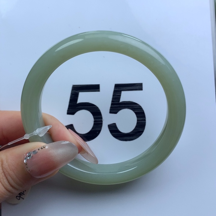 未镶嵌手镯和田玉2