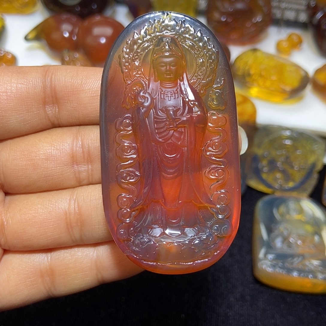 琥珀未镶嵌颈饰缅甸天然琥珀吊坠