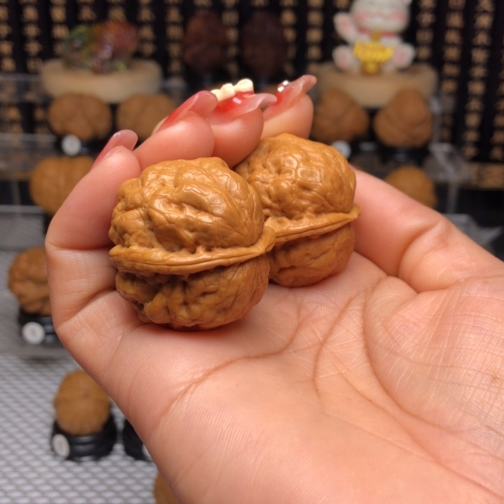 橄榄核吊坠20肌肉蛙