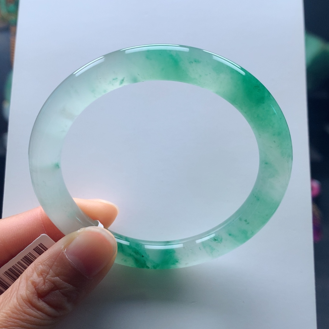 未镶嵌手镯石英质玉小****选