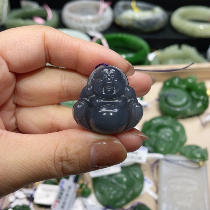 和田玉吊坠未镶嵌