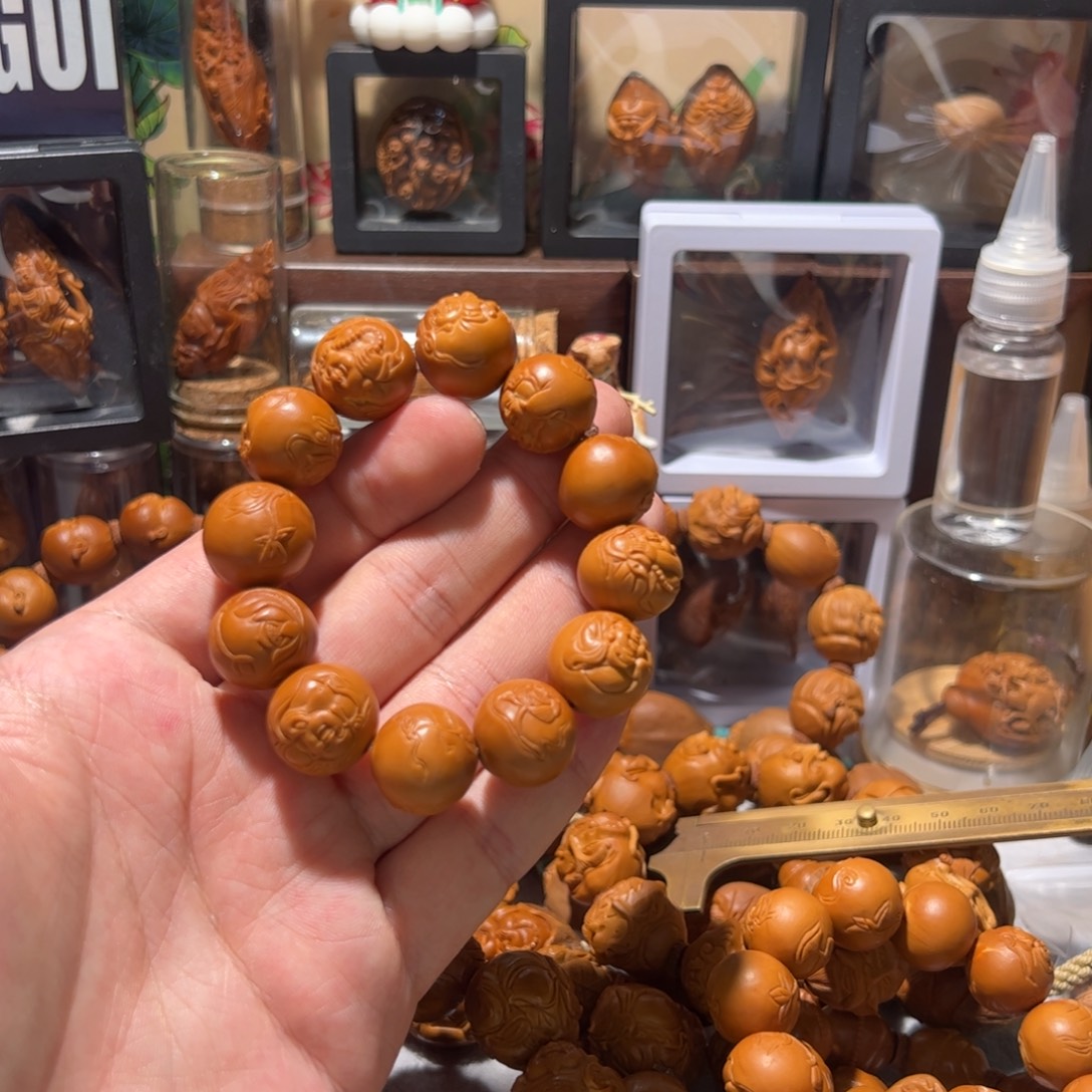 嘻***哈橄榄核手串/手链手工浮雕弥勒