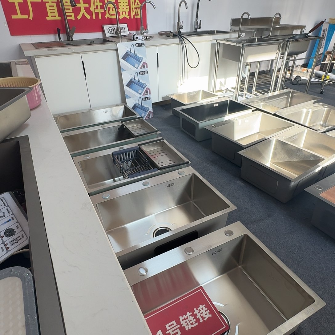方形款单冷龙头差价