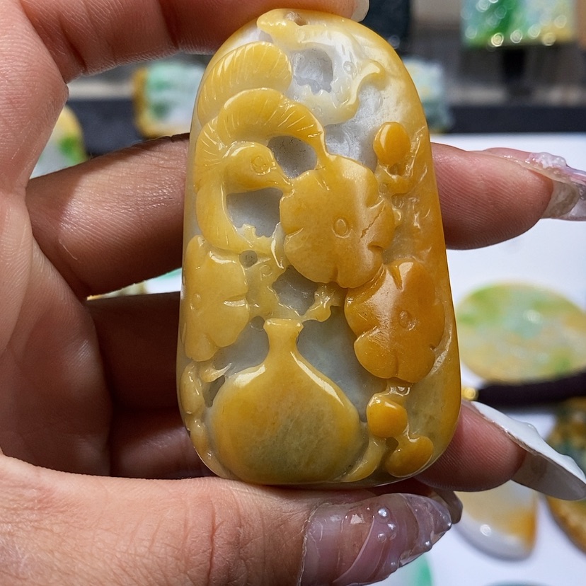 【闪购商品】翡翠颈饰未镶嵌翡翠一物一证