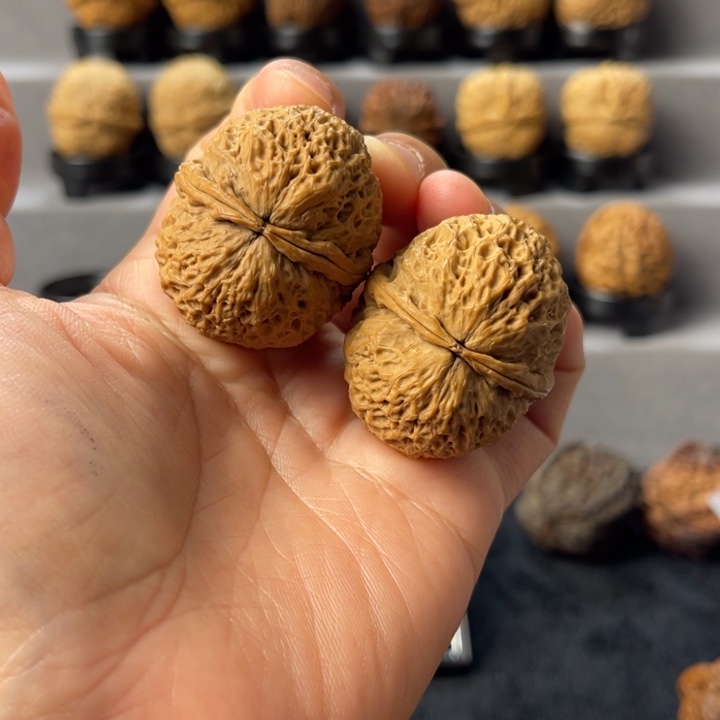 文玩核桃把件20-26