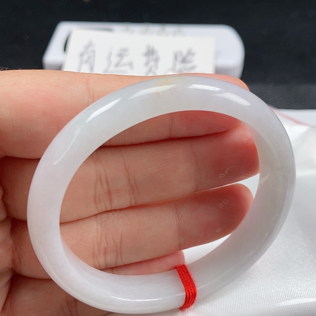 【闪购商品】翡翠手镯（贵妃镯）未镶嵌281号