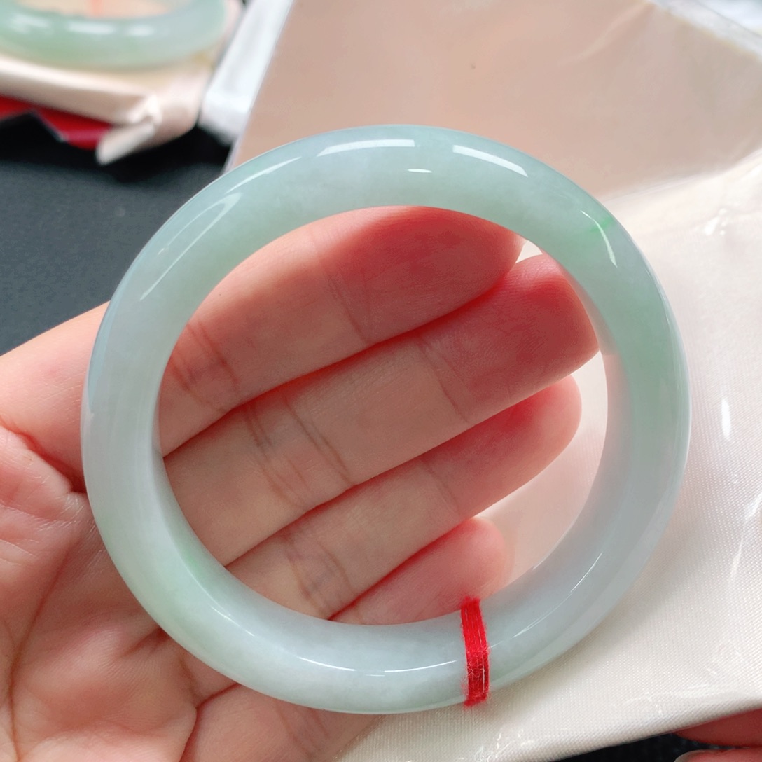 未镶嵌手镯翡翠54.8正