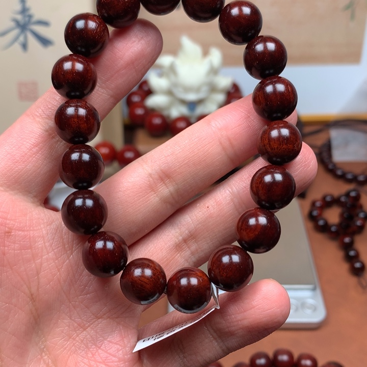 木***家檀香紫檀（小叶紫檀）