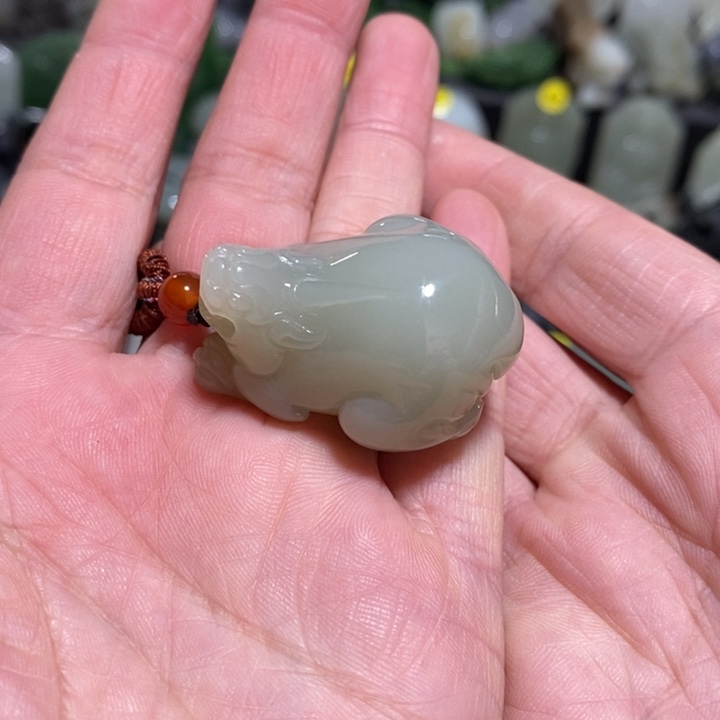 和田玉未镶嵌挂件