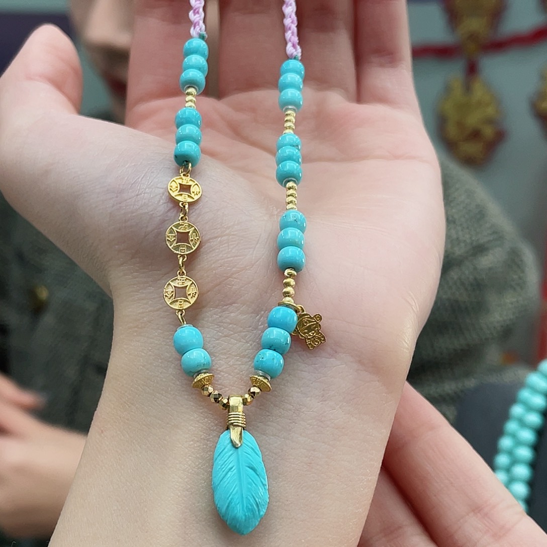 绿松石颈饰18K金镶嵌