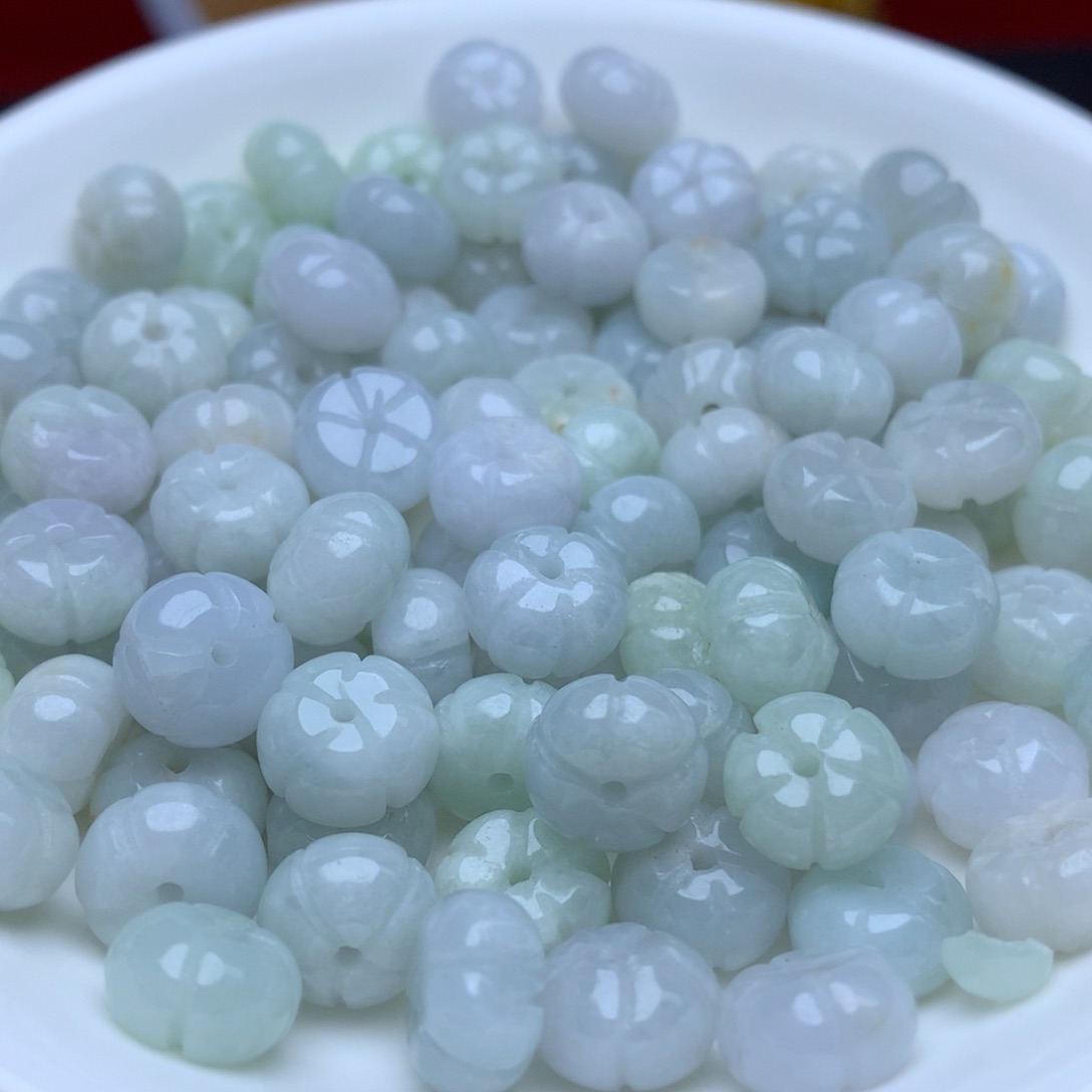 【闪购商品】翡翠手链未镶嵌卡6乘9冰绿白南瓜30个