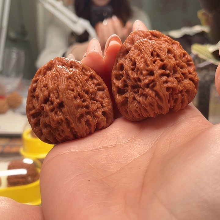 文玩核桃吊坠南疆42全