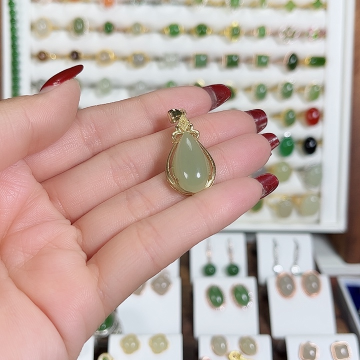 和田玉戒指未镶嵌