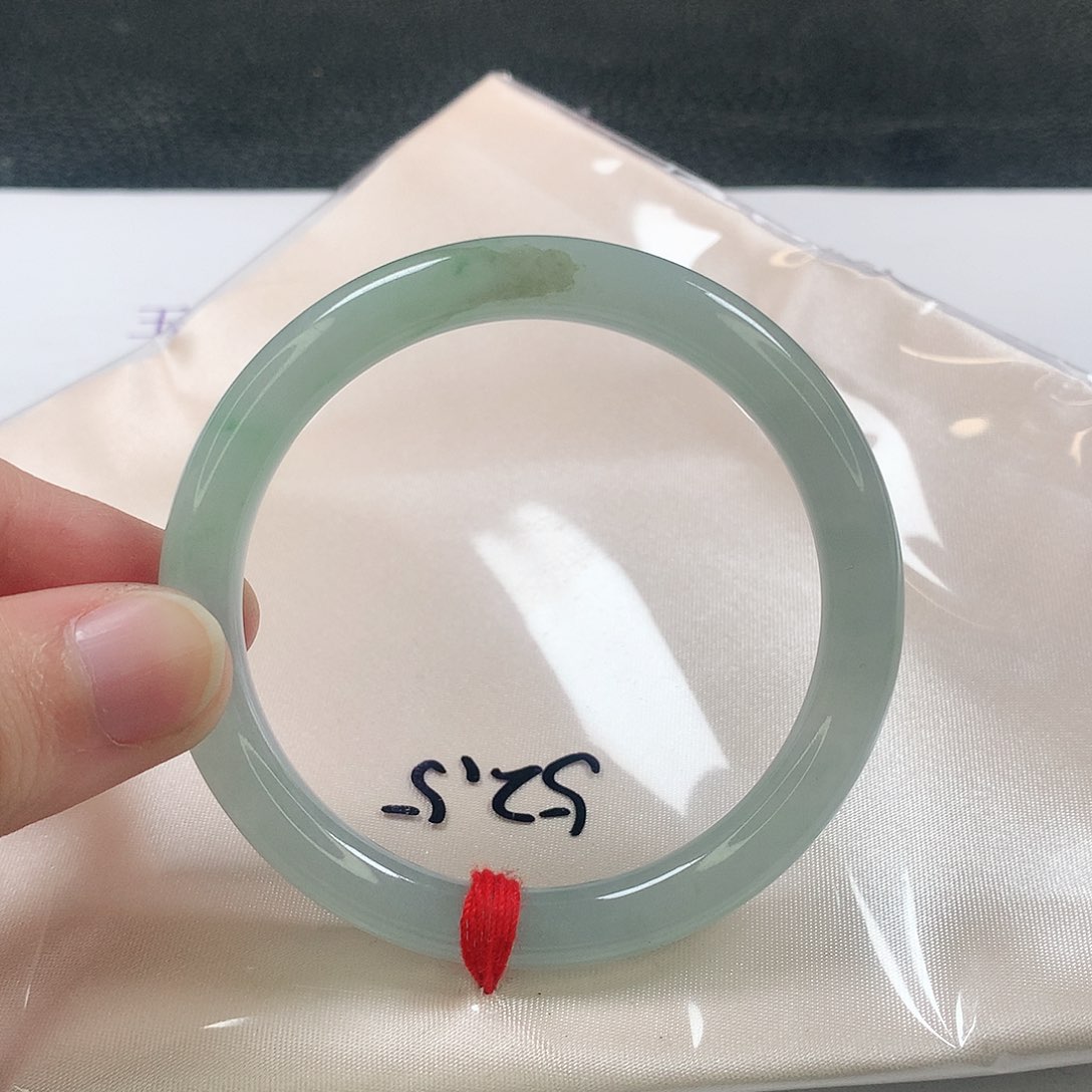 未镶嵌手镯（圆镯）翡翠332