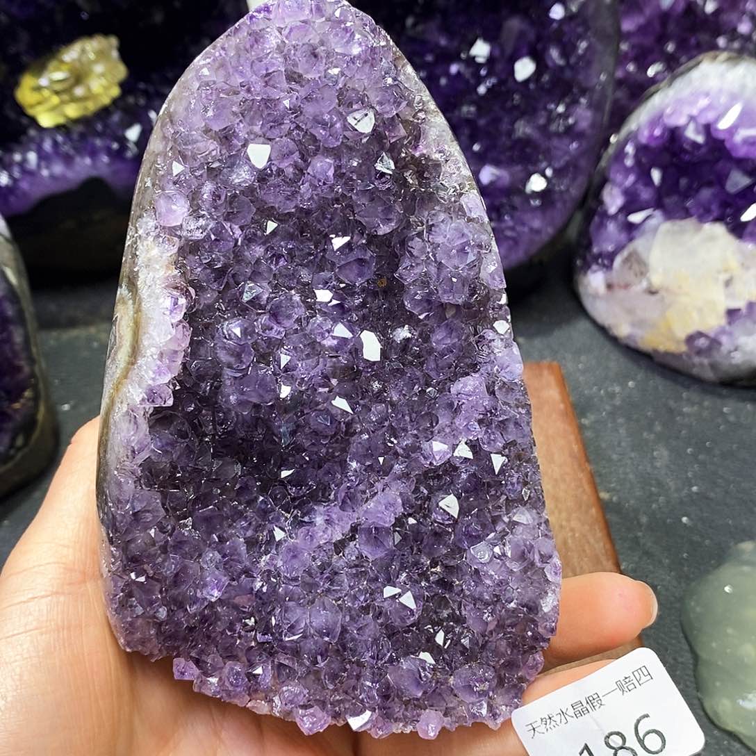 水晶大型摆件（非配饰）未镶嵌