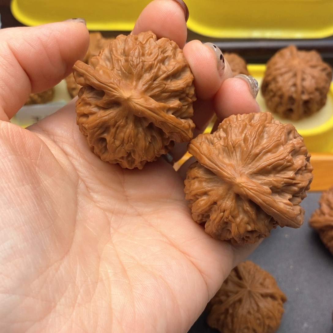 二***夜把件文玩核桃154号金麒麟