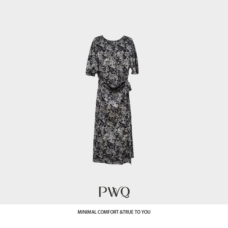 【丹青】连衣裙圆领中袖印花收腰系带不规则裙LFW-2553097XL