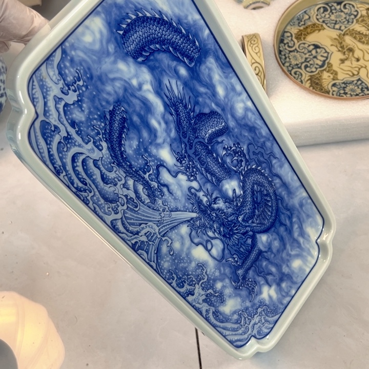 瓷片白青花龙戏水大茶盘全品