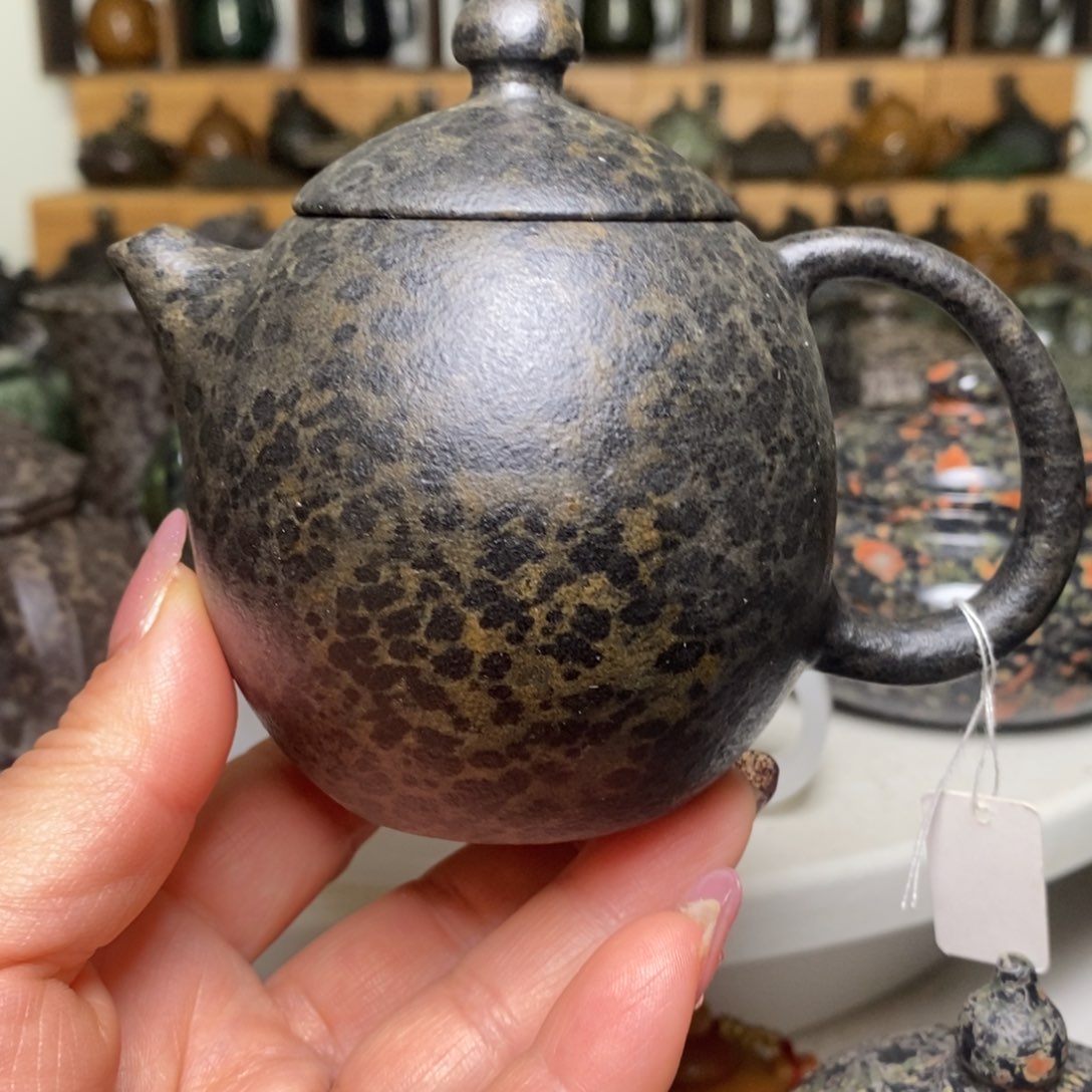 冰碛岩豹纹龙蛋壶210cc
