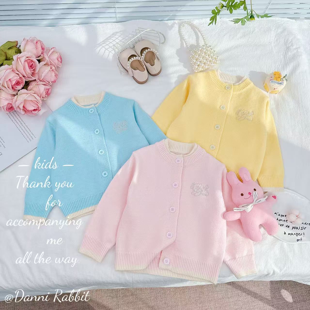 【Dannirabbit】*纯色百搭+时尚双层领口*女童针织开衫 D-A298