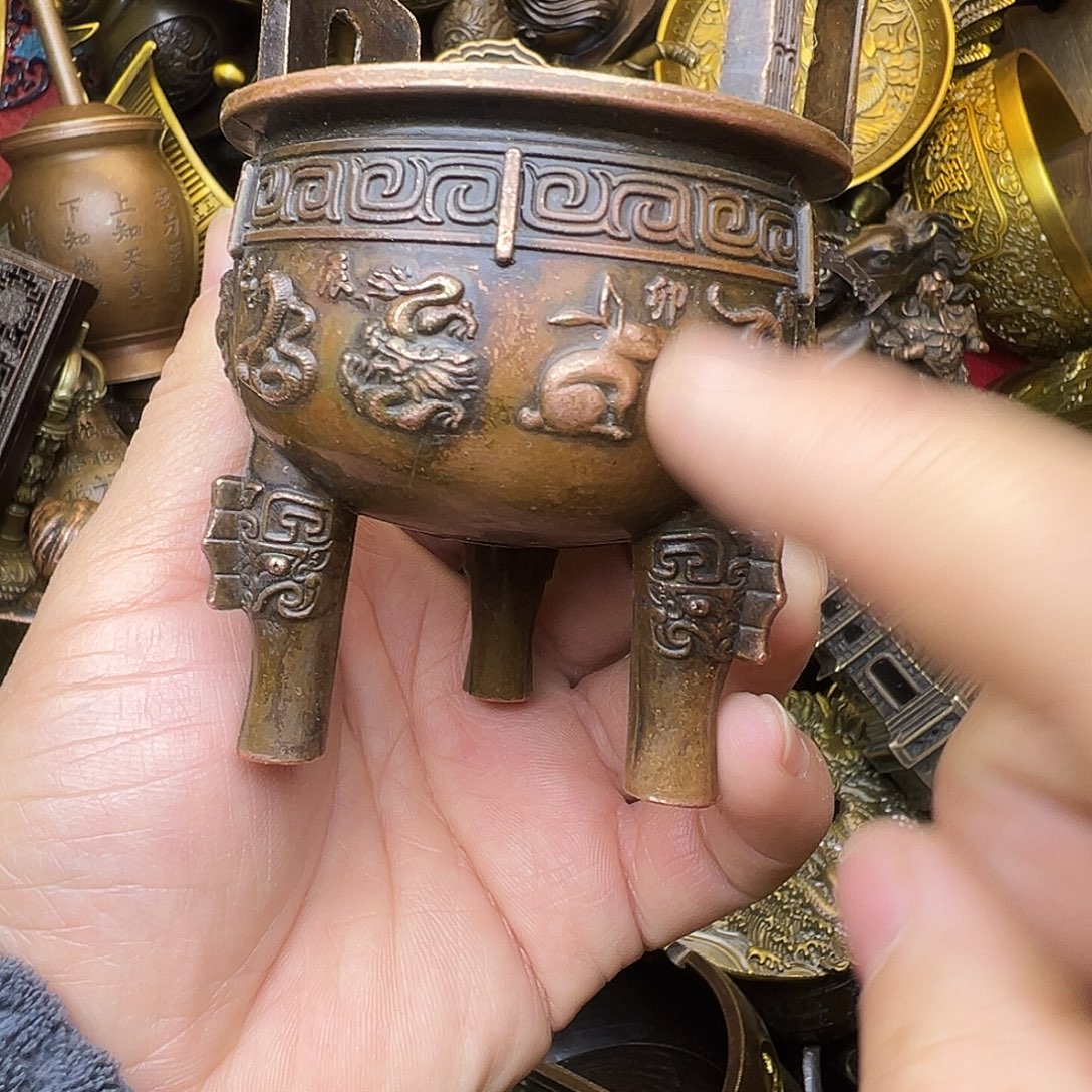 精品铜器，精美文玩