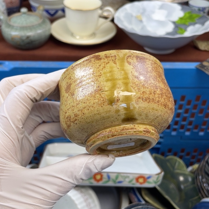 他家瓷器真美…开播了