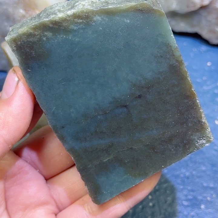 和田玉未镶嵌珠宝半成品