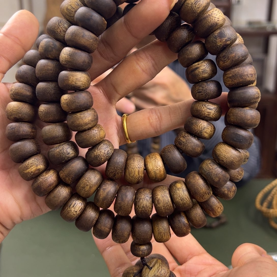 沉香手串张勺子算盘珠卡1.6/116g多圈多样性发一
