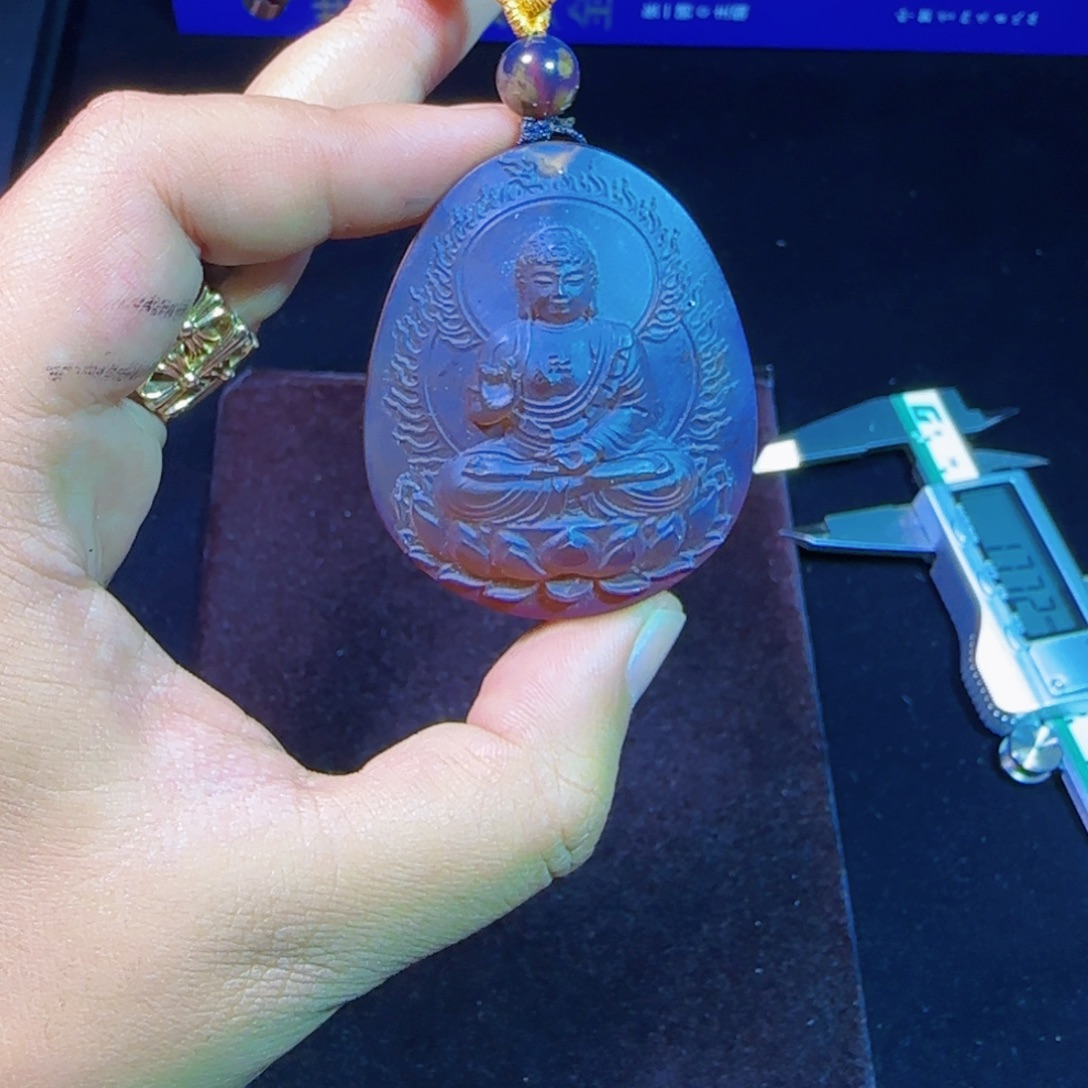 未镶嵌琥珀裸石琥珀