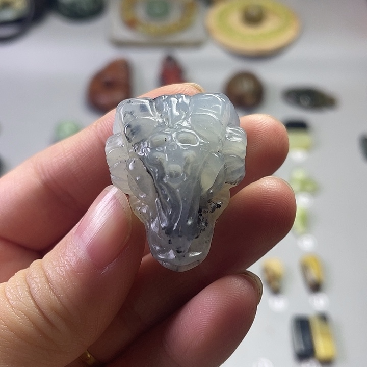 岫玉未镶嵌吊坠(不含链)