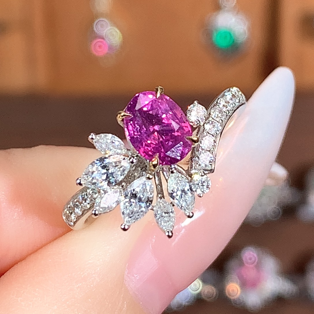 彩色蓝宝石戒指18K金镶嵌1.23ct/天然宝石/七天无理由