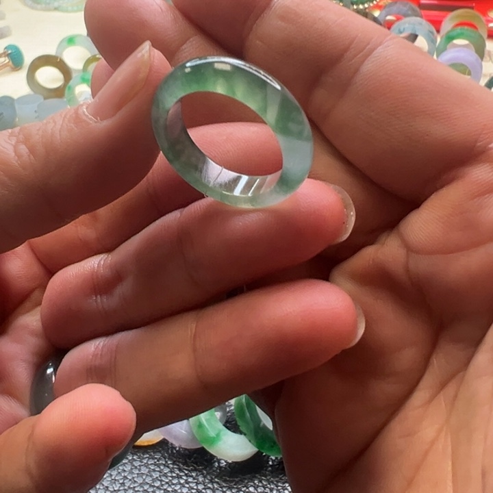 翡翠未镶嵌戒指翡翠戒指20