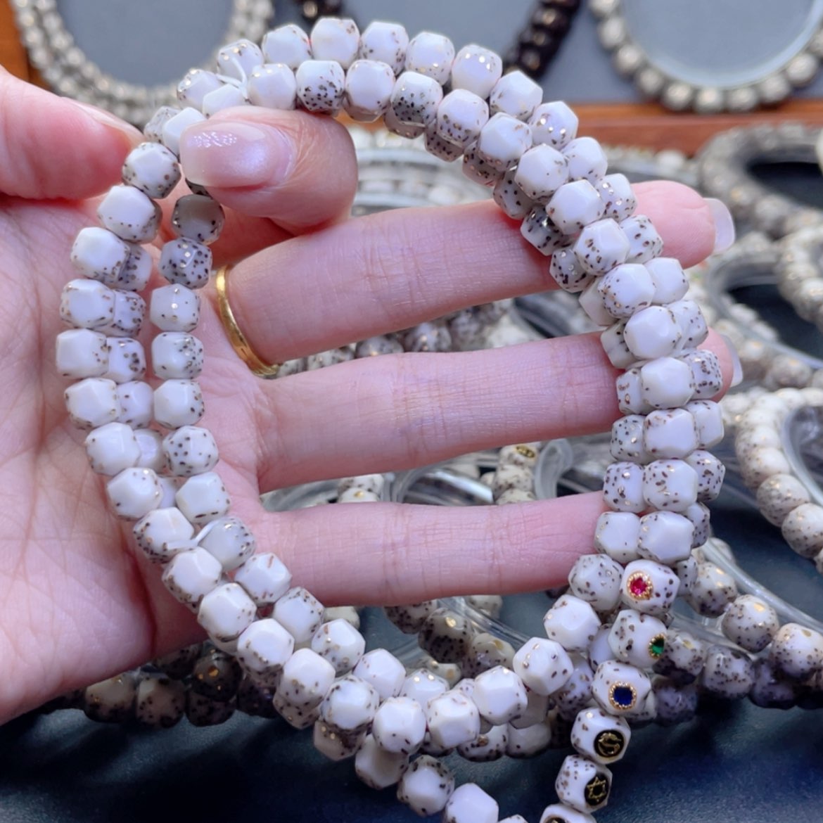 【闪购商品】星月菩提手串梁****牌福利