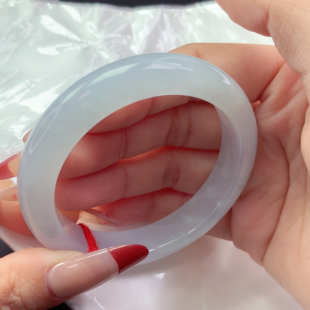 【闪购商品】翡翠手镯未镶嵌a 13010