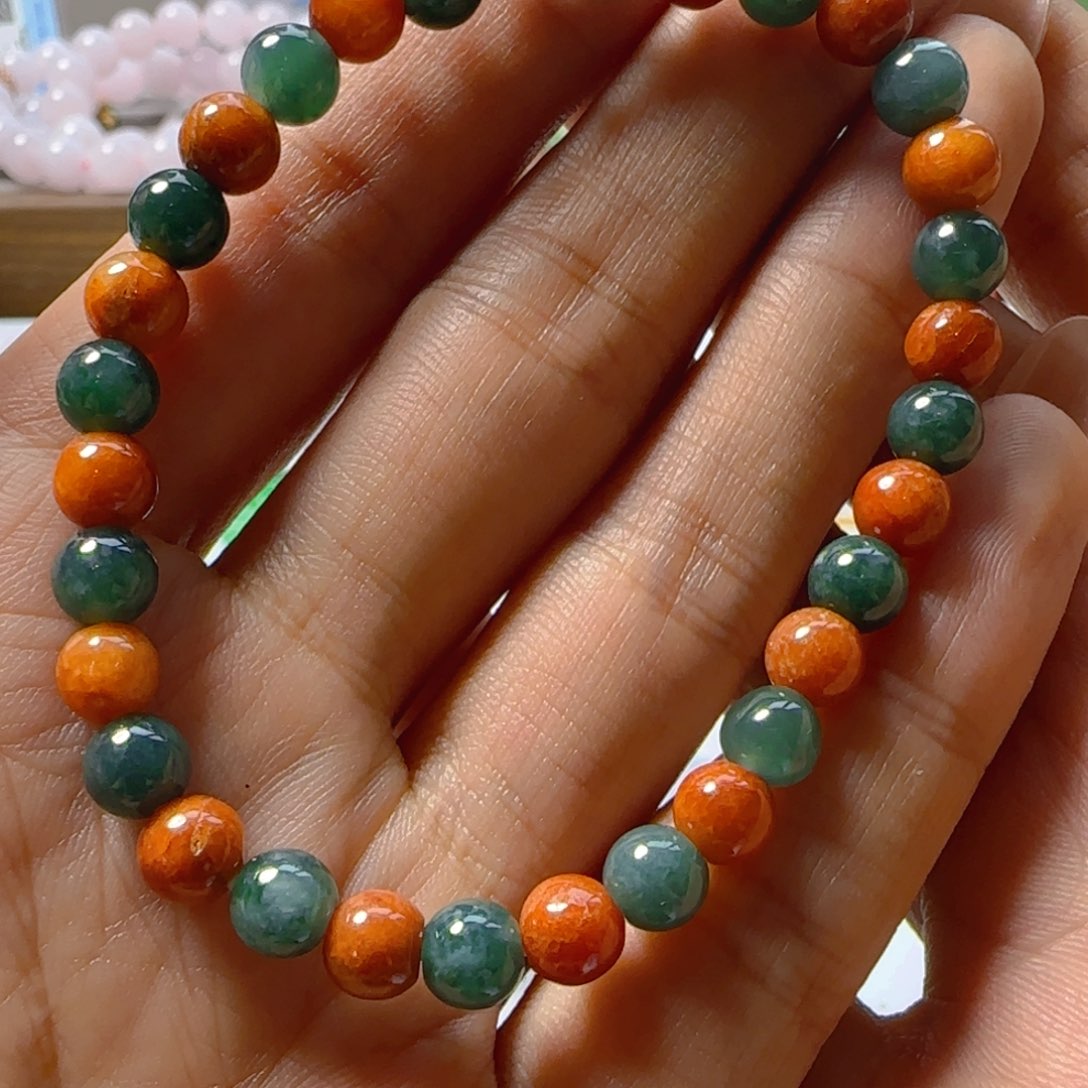 翡翠未镶嵌颈饰翡翠50