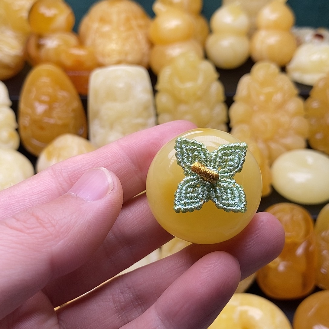 琥珀颈饰未镶嵌琥珀蜜蜡吊坠