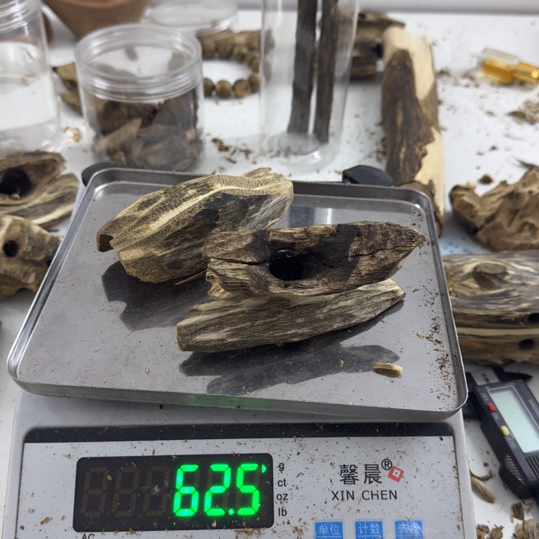 沉香碎屑沉香绿绮楠沉香62克