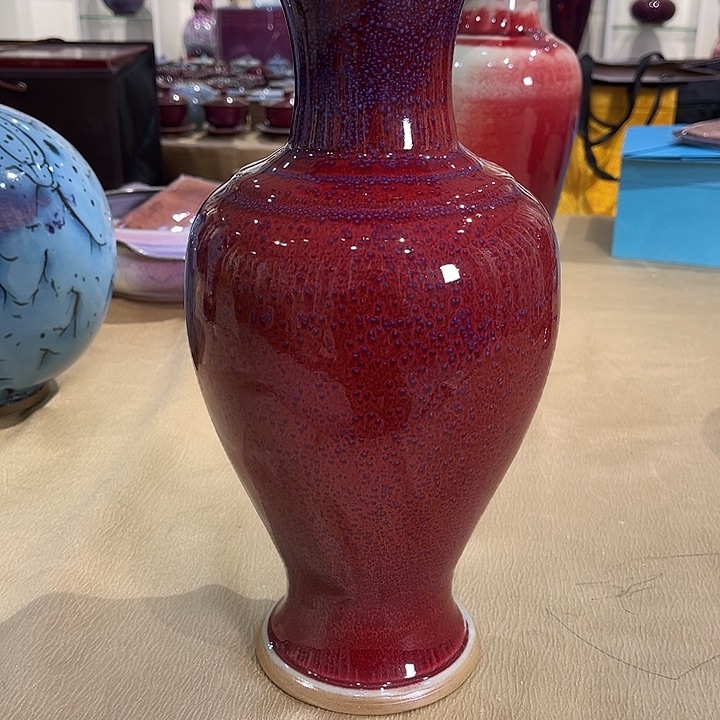 钧瓷的制作方法和工艺都是由传统的