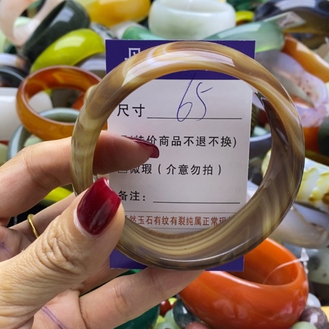 玛瑙/玉髓手镯未镶嵌