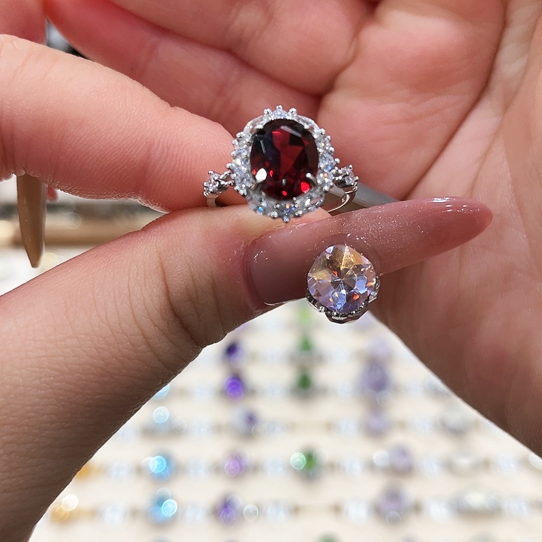 E***娜银S925镶嵌戒指芙蓉石