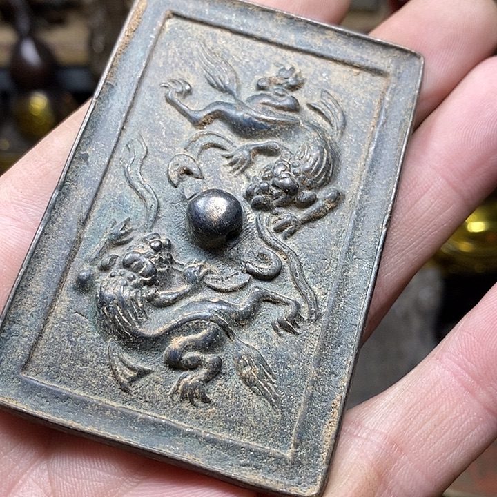 微***。小杨推荐铜物件一个