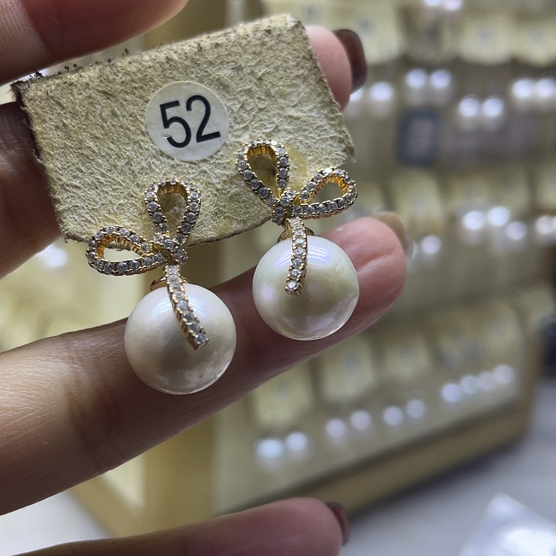 银S925镶嵌淡水珍珠耳饰