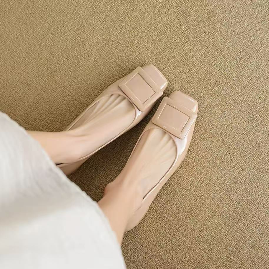 经典方扣粗跟温柔风方头优雅气质高跟单鞋春夏平跟浅口单鞋女