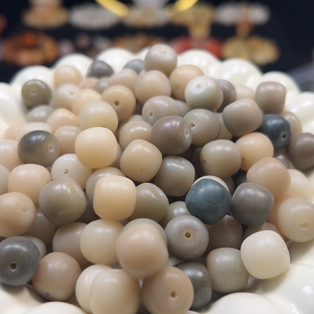 菩提根/象牙果手串卡12干磨老料桶500颗