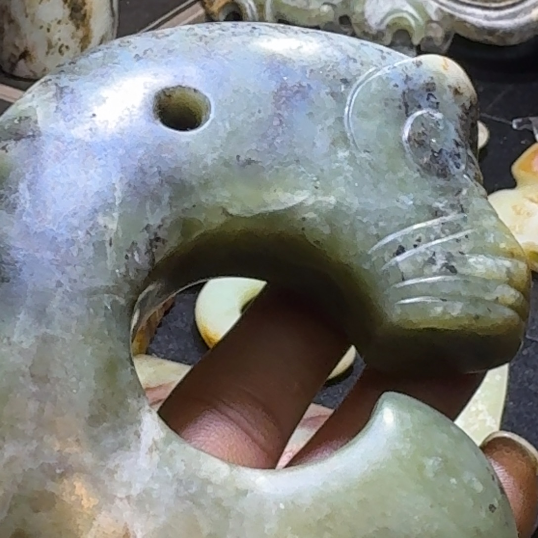 百***年玉玉摆件猪笼器型