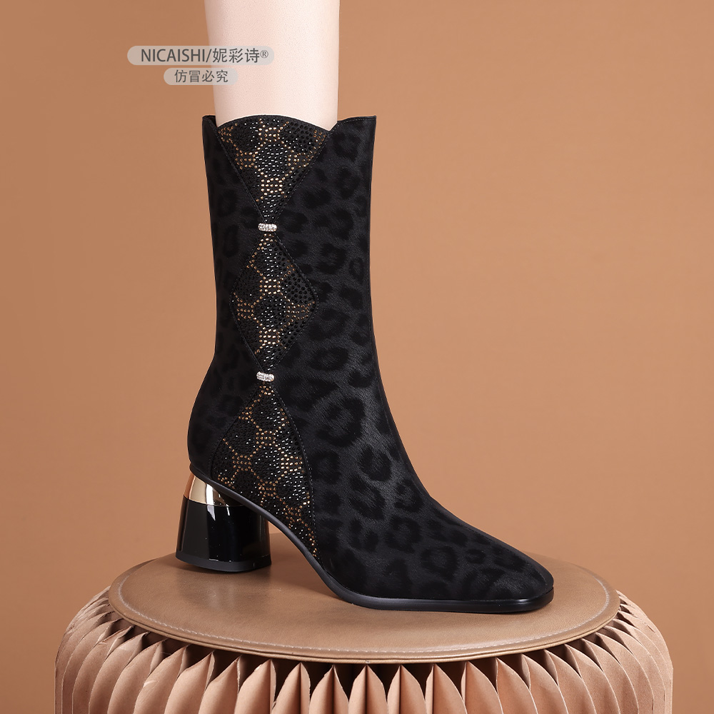 2025年新款欧美时装靴中筒洋气复古女靴百搭时尚舒适圆头短靴3612